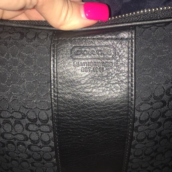 Coach carry all bag! NWOT! - Picture 2 of 9